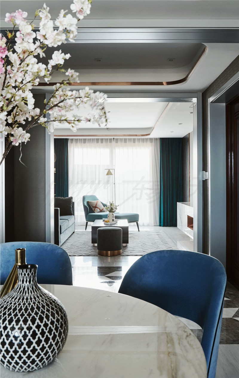 郑州装修公司港式新古典混搭大三室案例，轻奢生活，宜室家