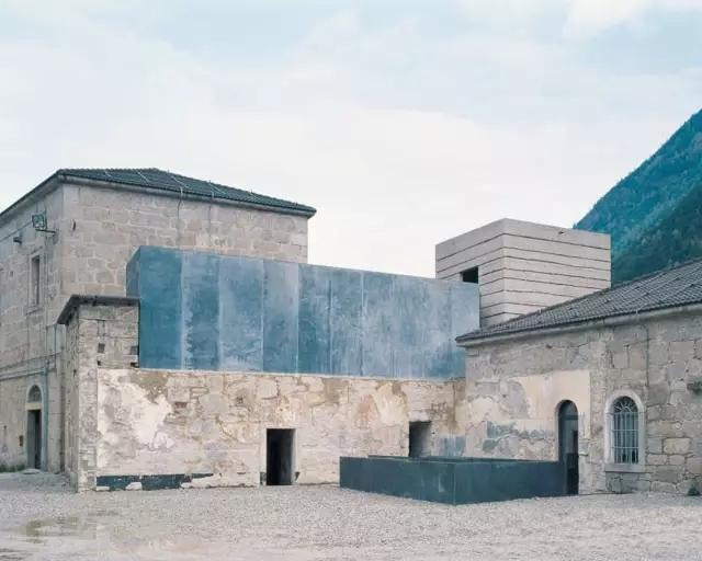 郑州装修公司哪家好 地上太拥挤，7个必看的地下建筑设计案例