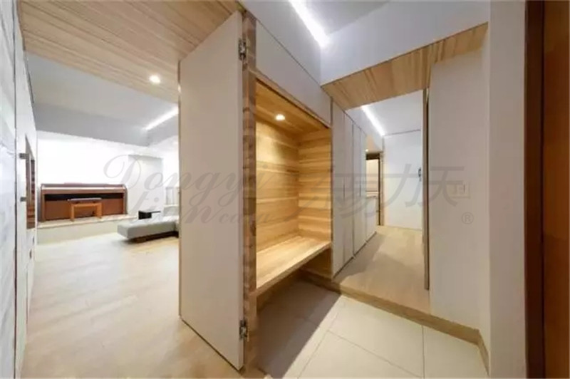 没有玄关的户型别遗憾,你的鞋柜郑州装饰公司这样设计 没有玄关的户型别遗憾,你的鞋柜郑州装饰公司这样设计