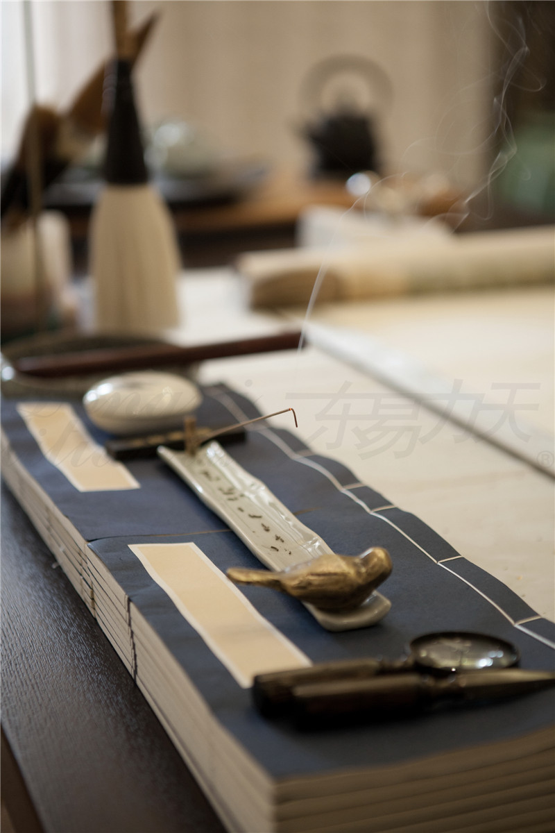 郑州别墅装修新中式新色彩，清雅东方居所