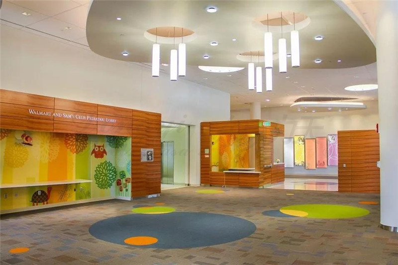 郑州装饰公司分享一组充满活力的美国医院，装修设计超赞