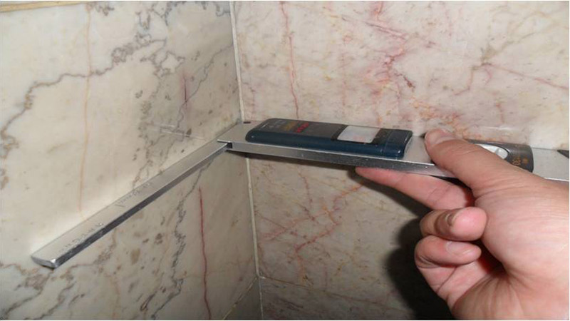 东易力天装饰工地直播：东航幸福滨水家园批墙阶段